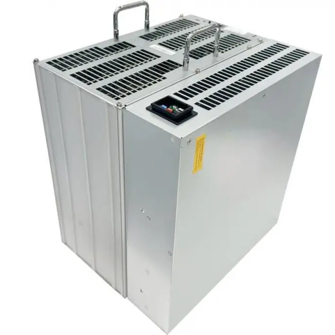 Оборудование для майнинга Antminer S21 XP Imm 300 Th/s, производитель Bitmain, алгоритм SHA-256 Превью